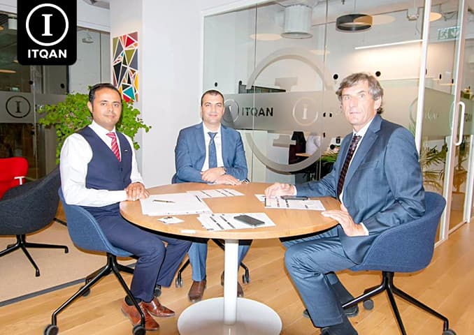 تأسيس شركة في المنطقة الحرة بجبل علي